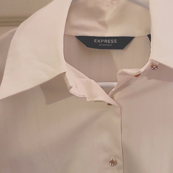 NWOT HTF  Express Stretch White Blouse with Tiny Rhinestone Buttons Seasonless - Picture 4 of 7